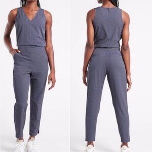 Athleta Brooklyn Textured Sleeveless Jumpsuit Jacquard Leopard Print Blue Size 2